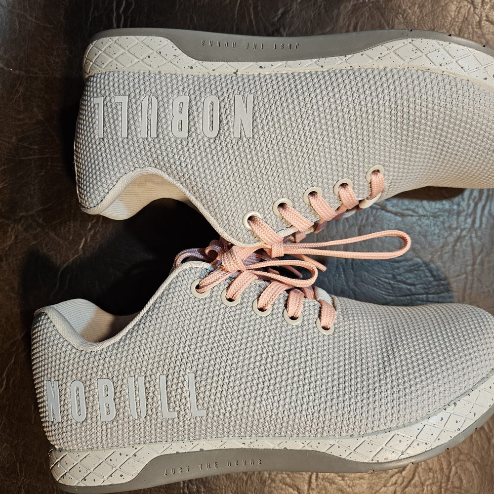 Women's NOBULL shoes Size 7.5